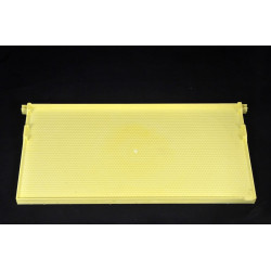 Plastic honeycomb with frame