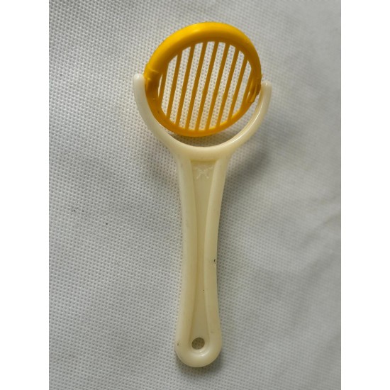 Κλουβί μαρκαρίσματος βασίλισσας με χερούλι Κλουβί μαρκαρίσματος βασίλισσας με χερούλι